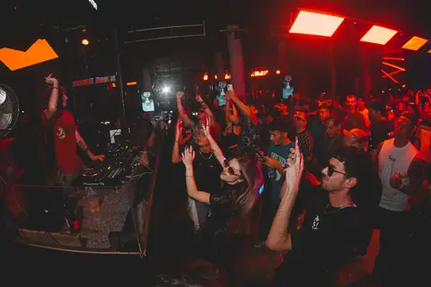 NIKTRAX — foto 4